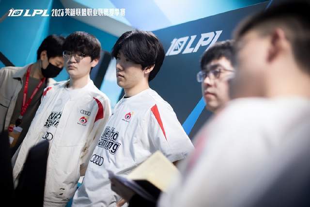 拼堪称整场 拼堪称整场