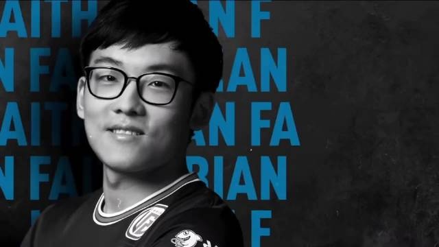 他在多个赛 他在多个赛