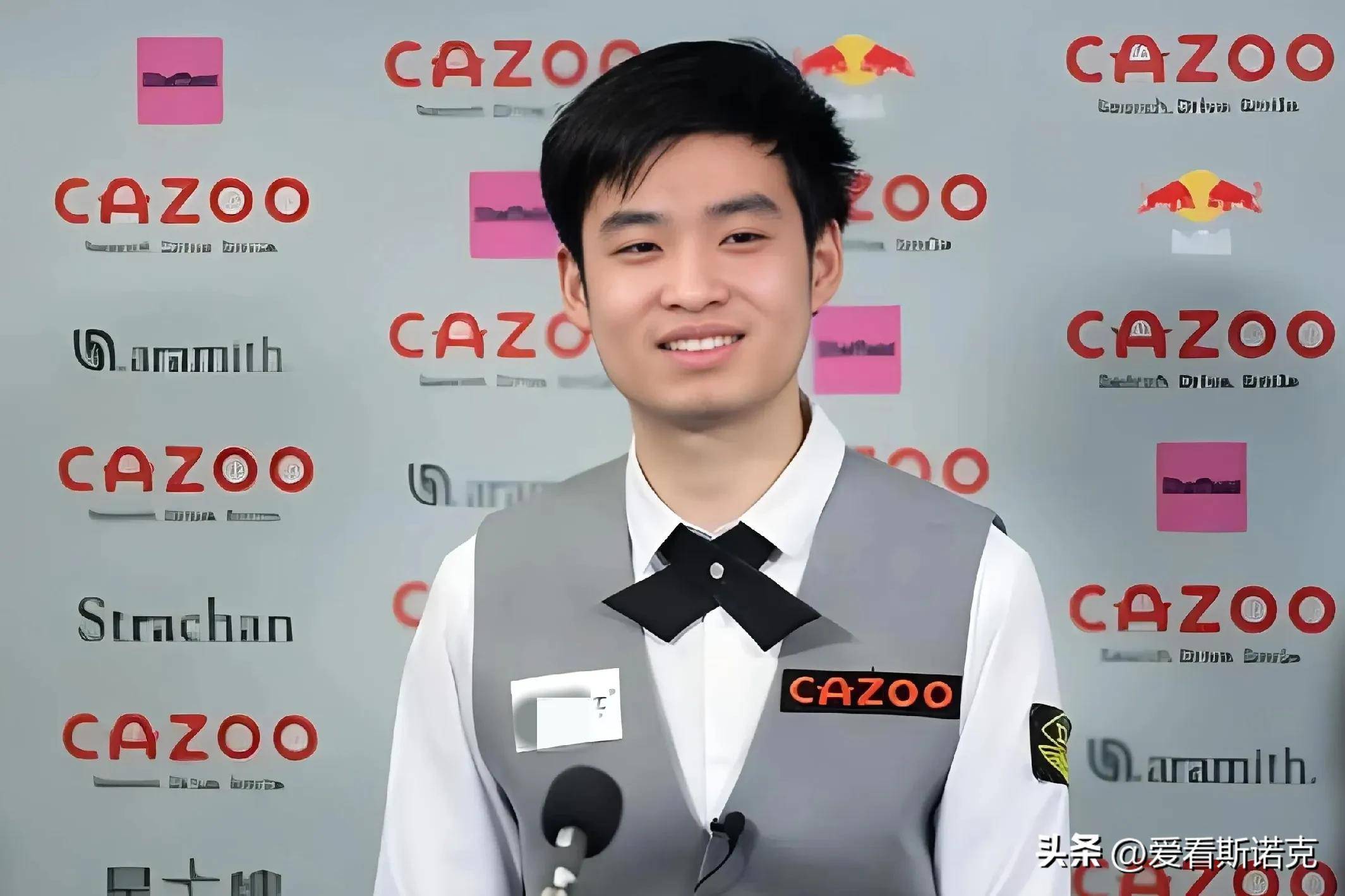 尽管他在独 尽管他在独