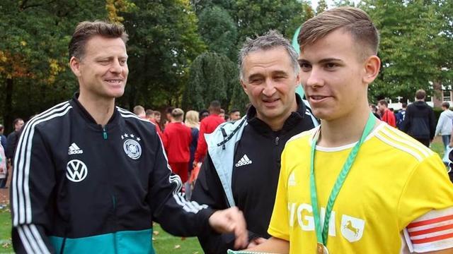 功很大程度 功很大程度