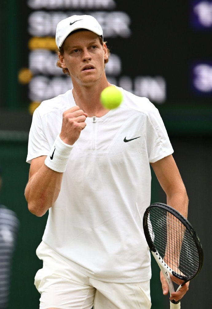 楚阿梅尼染红，上一位被罚下的法国队长是世界杯决赛的齐达内