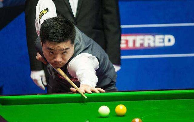 来形容亚历 来形容亚历