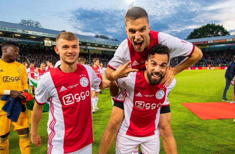 在发展冰雪 在发展冰雪