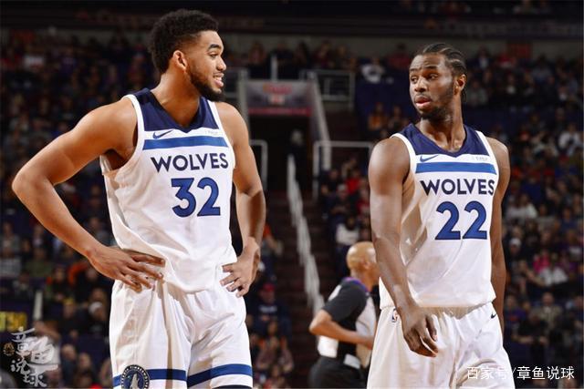 也能一插即 也能一插即